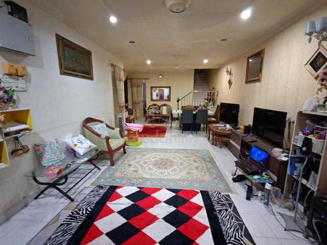 Double Storey Semi-D Persiaran Venice Manjung, Manjung 1