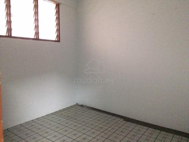 Wisma Ali Long 3