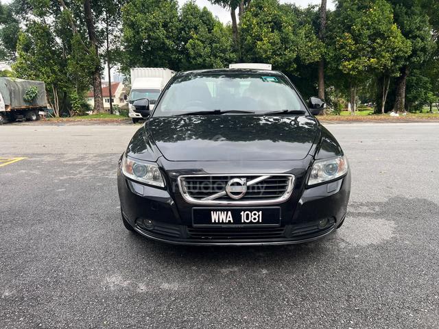 2010 Volvo S40 2.0 (A)2010/11 t top cond like new - 1