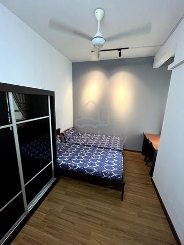 Sunway Medical Nurse Impian meridian Usj1 Room rent subang walk to BRT 1