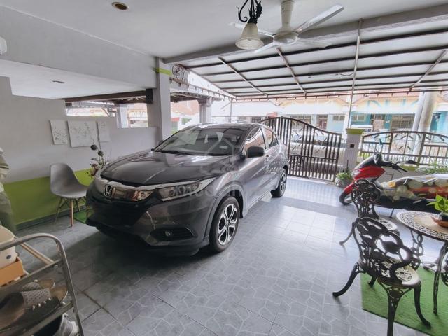Value Buy Siap Auto Gate & Kitchen Cabinet Tmn Desaru Utama 1