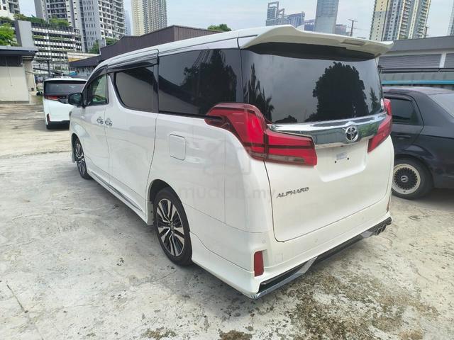 2022 Toyota ALPHARD 2.5 SC/SUNROOF/GRD4.5A/28K KM - 4