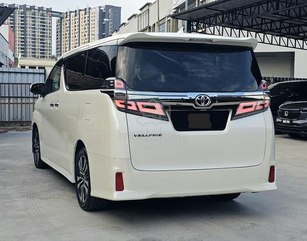 2018 Toyota VELLFIRE 2.5 ZG AGH30W (A) - 4