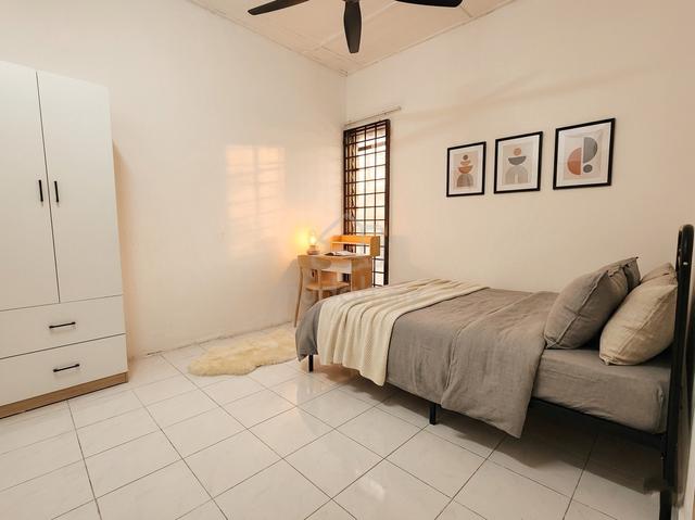 Sungai Buloh | Landed Room Rent| Fully Furnished 1
