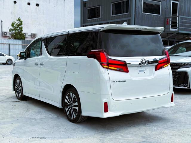 Toyota ALPHARD 2.5 SC SUNROOF DIM BSM 4.5B 2022 - 2