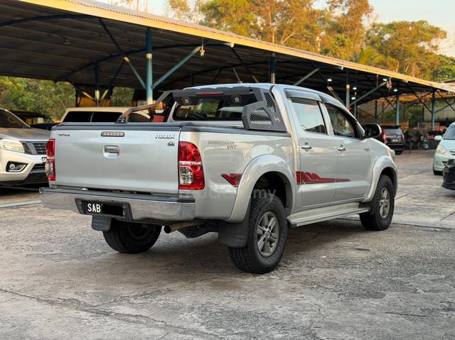 2015 Toyota HILUX 2.5 G VNT DOUBLE CAB (M) - 3