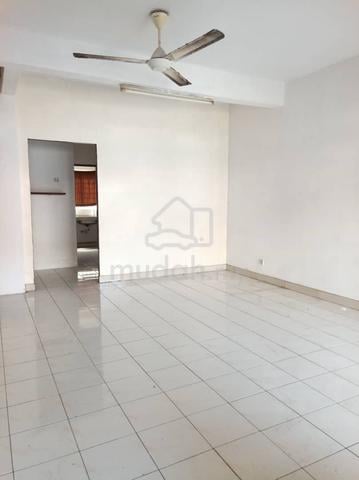 2 Sty House Tmn Pinggiran Putra Equine Park Seri Kembangan Near Mrt 1