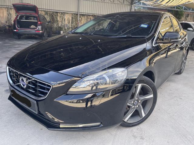 2016 Volvo V40 2.0 T5 SPORTS EDITION (A) R-DESIGN - 1