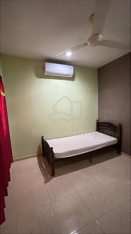 Bilik sewa ber-aircond berdekatan cengal business centre SP 1