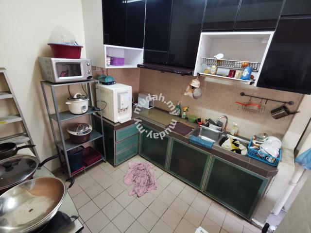 Nice Reno Mid Floor Unit For Sale At Pangsapuri Mutiara Subang Bestari Apartment Condominium For Sale In Subang Bestari Selangor
