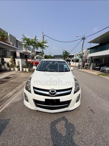 2011 Mazda 8 2.3 (A) sunroof and power doors - 2