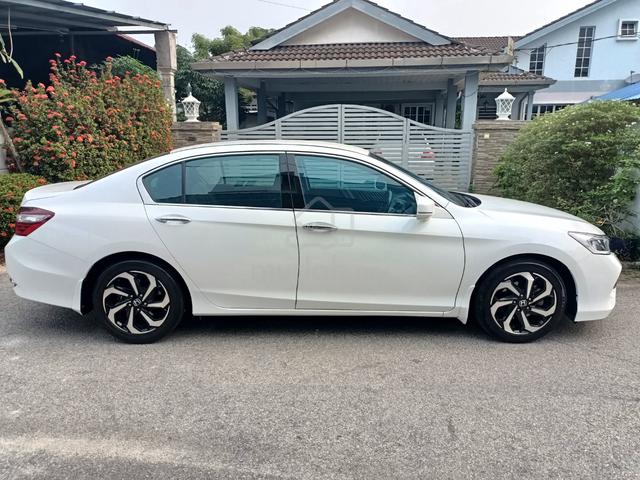 2018 Honda ACCORD 2.0 VTI-L FACELIFT (A)Low Mileag - 2