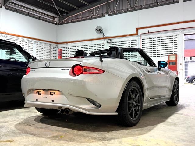 2023 Mazda MX-5 Roadster RS Soft top (M) Quartz - 2