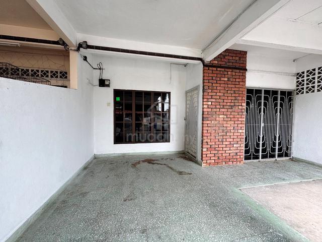 [FULLY EXTENDED] Double Storey 20X80 Taman Gembira Banting 1