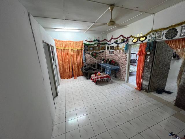 Pusat Hentian Kajang 1