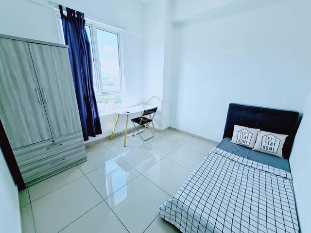 COZY SINGLE ROOM NEAR FIZ AREA AND AIPORT AREA ! FREE WIFI n CLEANING 1
