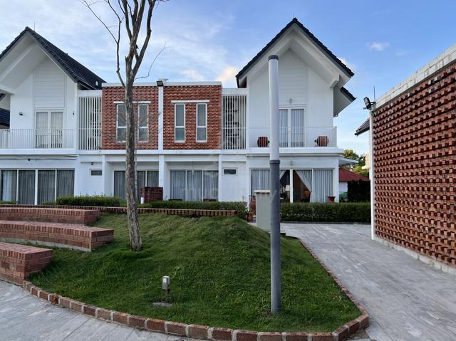 TIJANI RAJA DEWA Move-in Ready Semi D 1