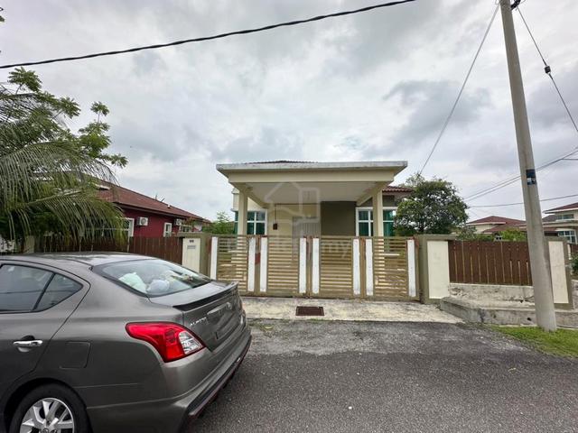 CORNER Durian Tunggal Belimbing Setia 1sty Bungalow FREEHOLD Gated 1