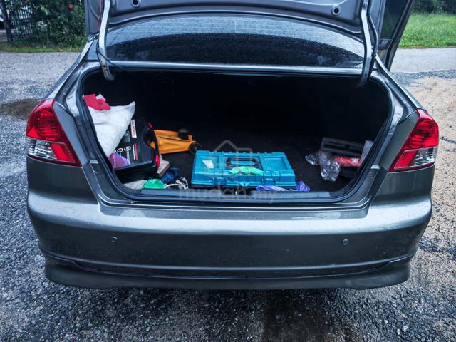 2005 Honda CIVIC 1.8 I-VTEC (A) - 4