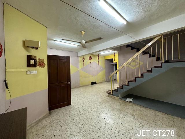 Taman Chi Liung Klang 2 Storey House GIANT Mart Good Value Night Mart 1