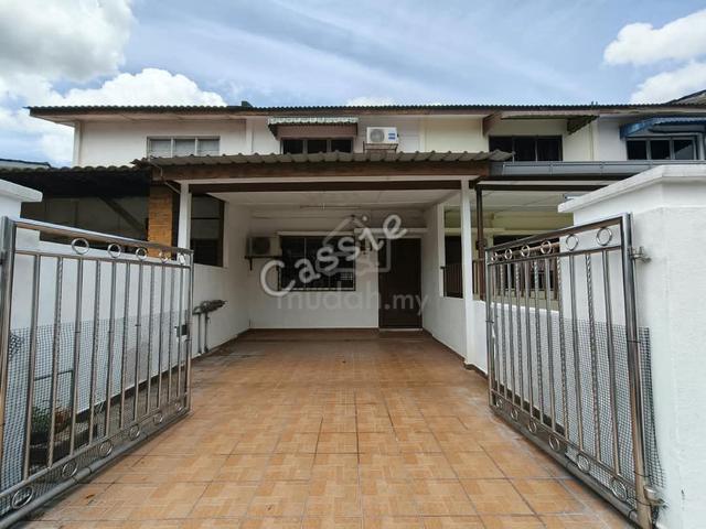 2 Storey Landed House, Sri Petaling, Partially Furnished, For Rent 1