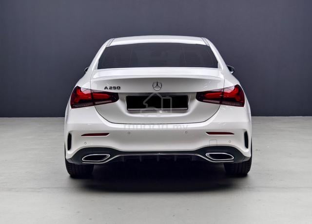 2022 Mercedes Benz A-CLASS 2.0 250 AMG Local U/W - 4