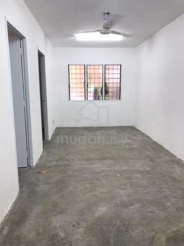 Lestari Apartment 1