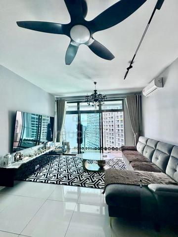 Parc Regency 1