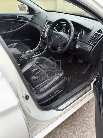 2010 Hyundai SONATA 2.0 THETA II HIGH SPEC YF (A) - 5