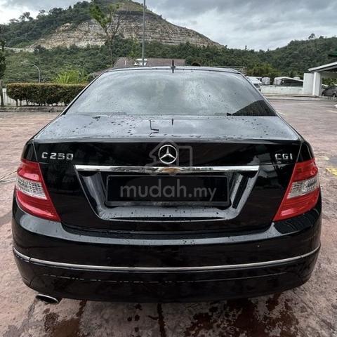 2011 Mercedes Benz C250 CGI BlueEFCY - 2
