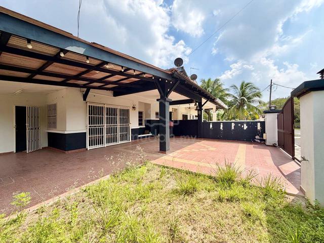 Semi-D Single Storey Bandar Baru Nilai 1