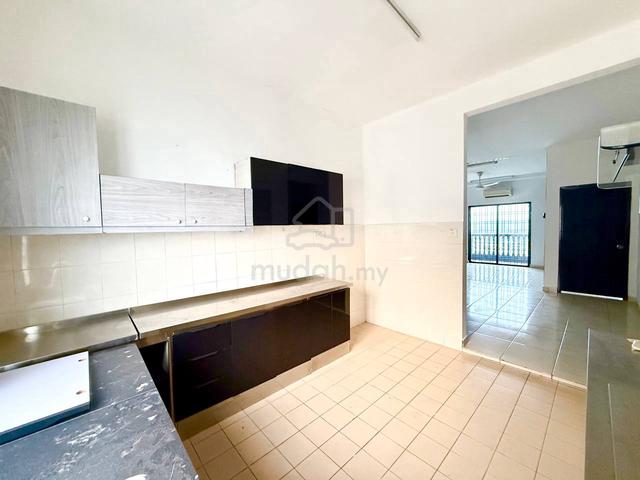 Sri Ixora Apartment 1