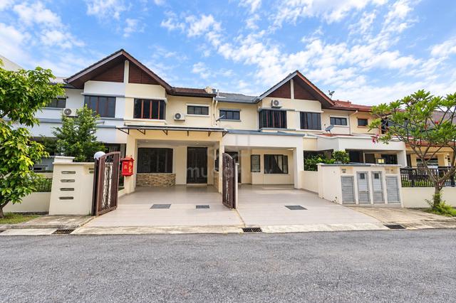2 Storey Terrace 22x75 Playground View. Safa Terraces Desa ParkCity KL 1