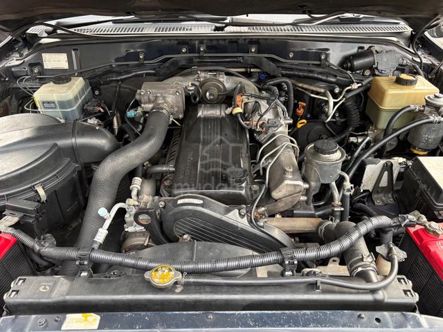 1998 Toyota LANDCRUISER 4.2 VX (A) 4 Speed - 3