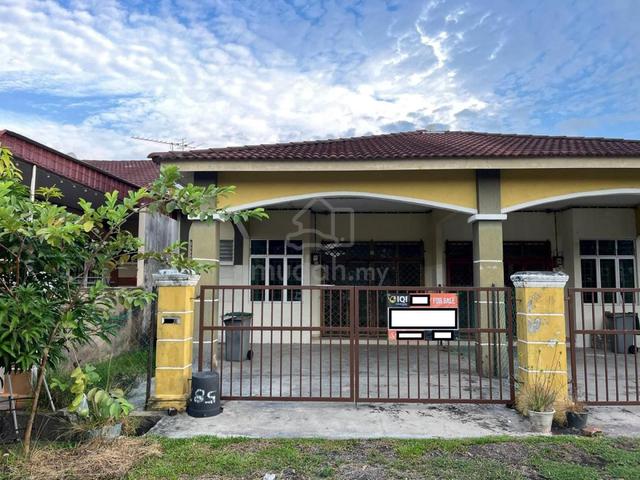 Freehold Non Bumi Teres Setingkat, Taman Muhibbah Fasa 8, Merlimau 1
