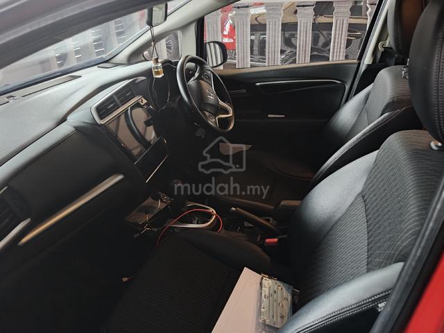2017 Honda JAZZ 1.5 V (A) - 3