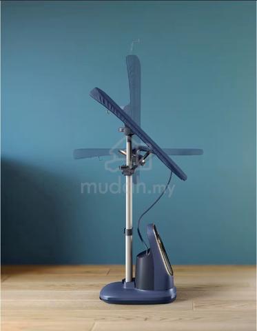 Carousel Image