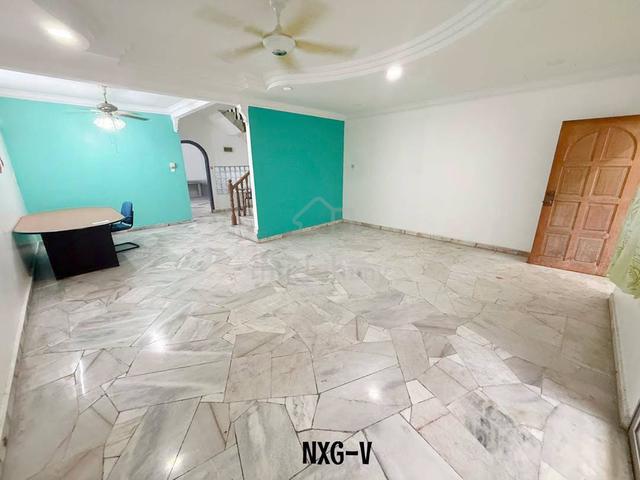 TAMAN BAYU EMAS Pandamaran Port KLANG 2 Storey House For Rent 20x80 1
