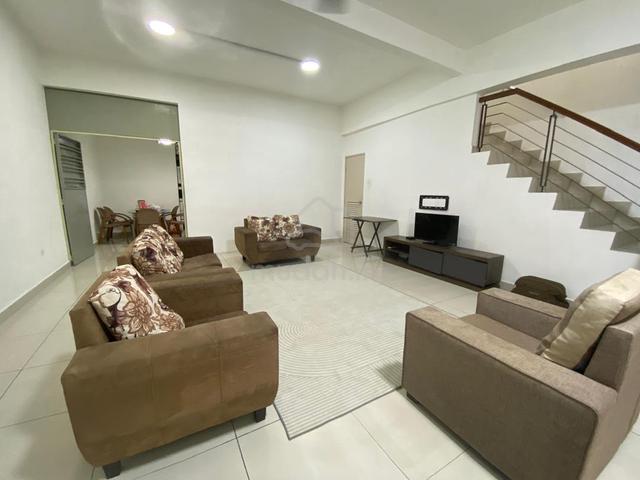 Sewa Bilik Rumah Aircond For Girls 1