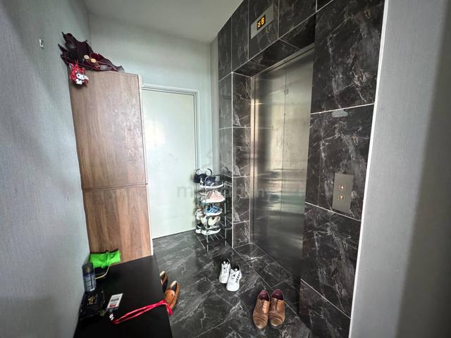 D'Summit Residences 1