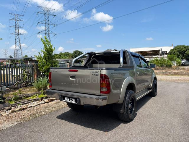 2009 Toyota HILUX 4X4 2.5 (AUTO) - 3