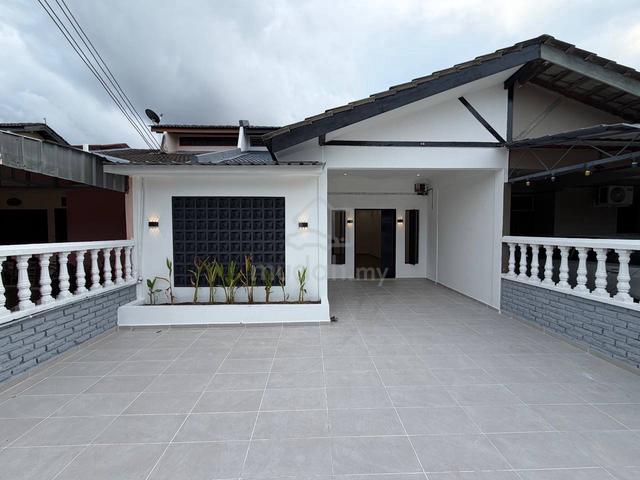 Single Storey Taman Rinting Johor 1