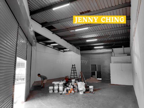 Permatang Tinggi Single Storey Corner Light Industrial For Rent 1