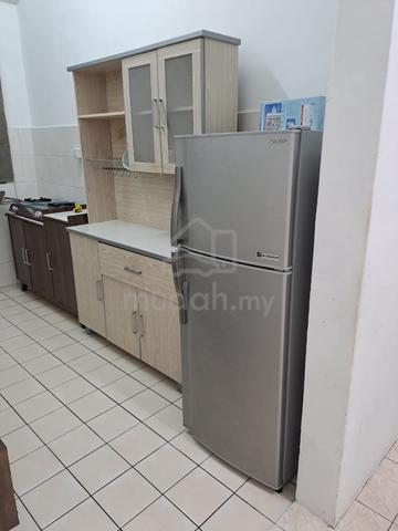 Fully Furnished Female House Big Female room Next To LRT Asia Jaya 2