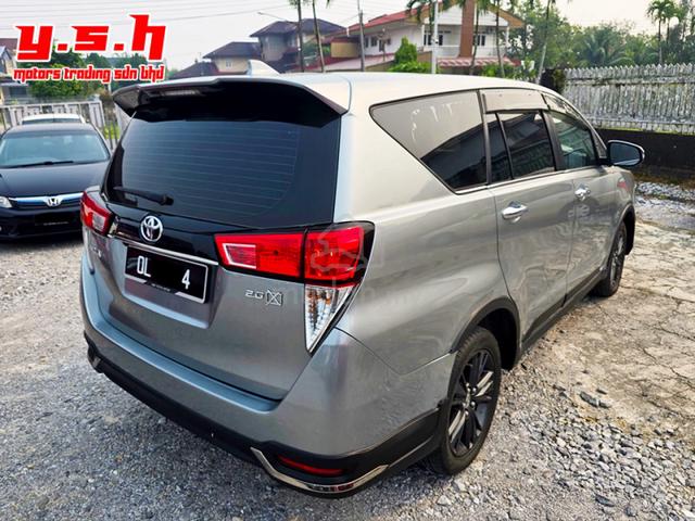 TOYOTA Innova 2.0X Auto 2022 - 4