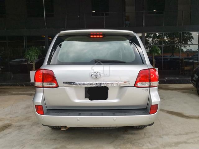 2010/2011 Toyota LANDCRUISER 4.5L V6 Diesel - 5