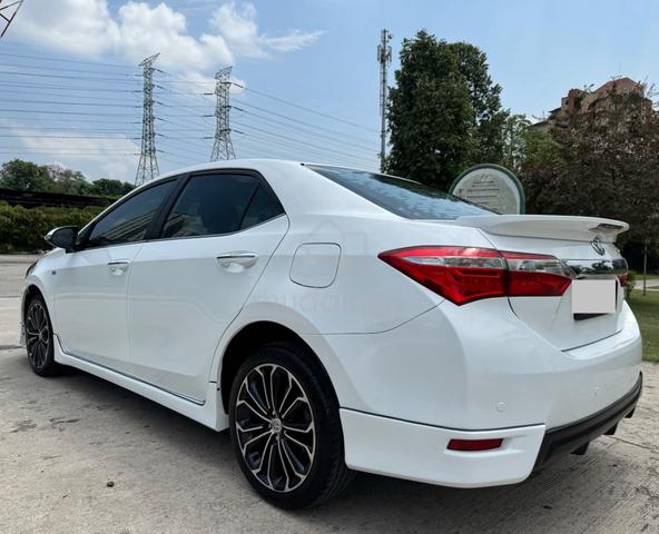 2016 Toyota COROLLA ALTIS 2.0 V (SAFETY PACKAGE) - 5