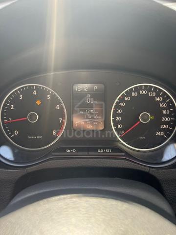2015 Volkswagen POLO 1.6 (A) (NB) Notchback Sedan - 5