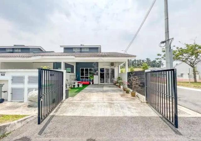 [End Lot] Single Storey House Taman Iringan Bayu, Seremban, N9 1