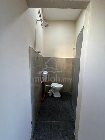 Bilik Sewa (Studio Room) 2